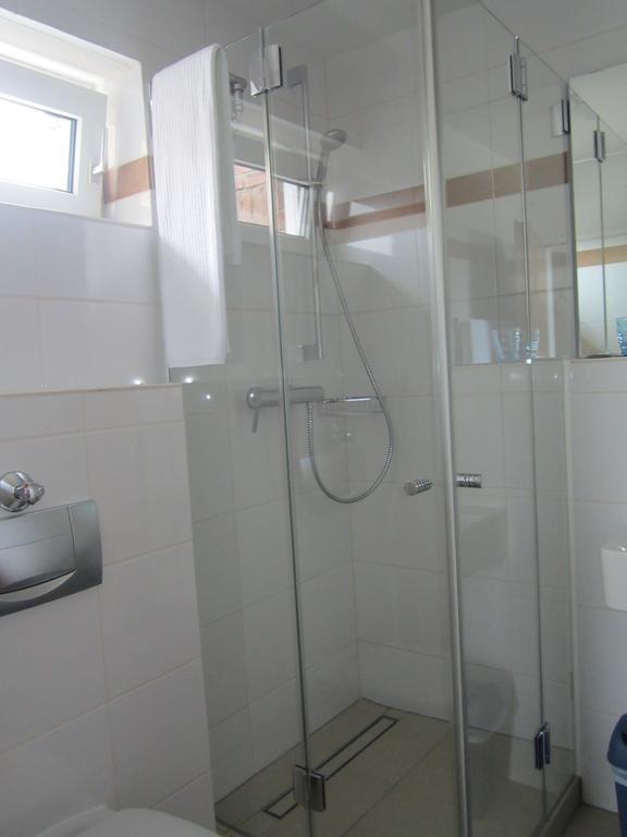 Hotel Konoba Meckenheim  Habitación foto